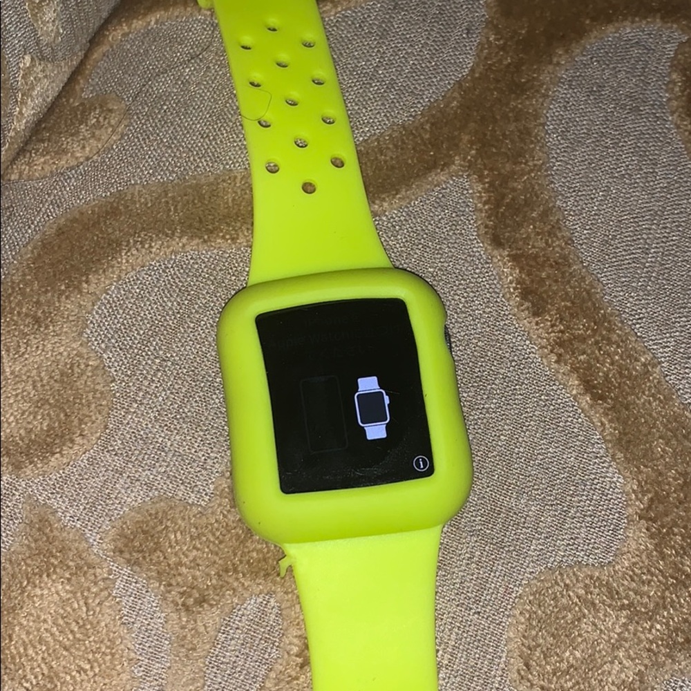 I m am selling a Apple Watch